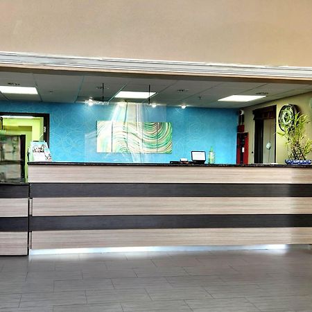 Days Inn & Suites By Wyndham Sam Houston Tollway Jersey Village Luaran gambar