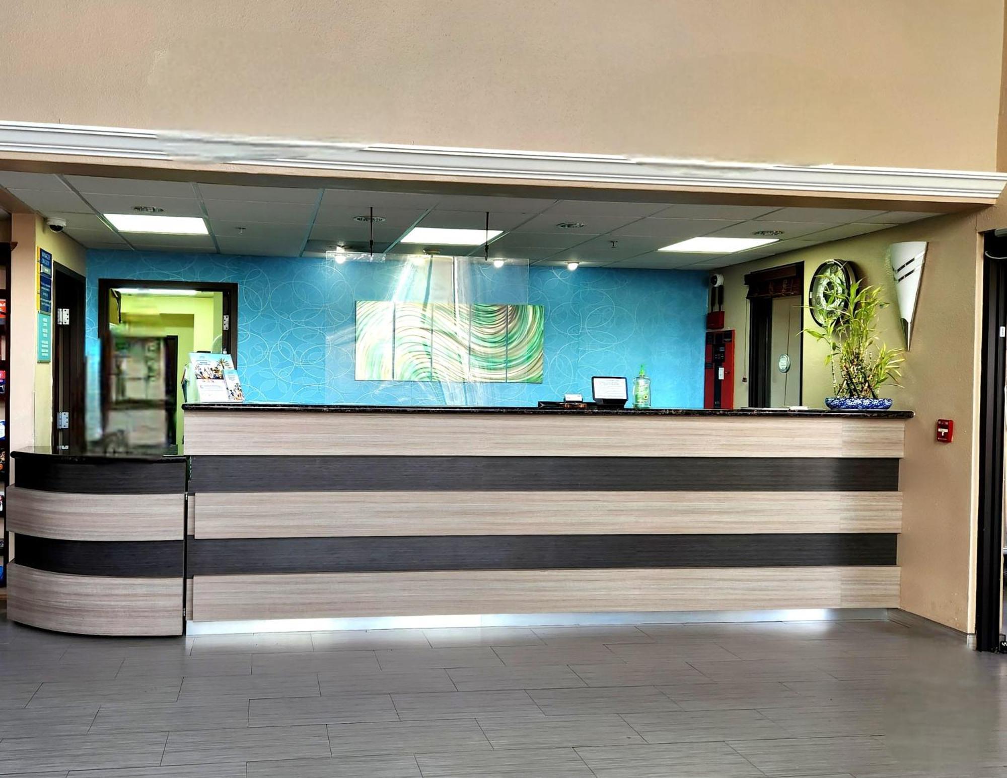 Days Inn & Suites By Wyndham Sam Houston Tollway Jersey Village Luaran gambar