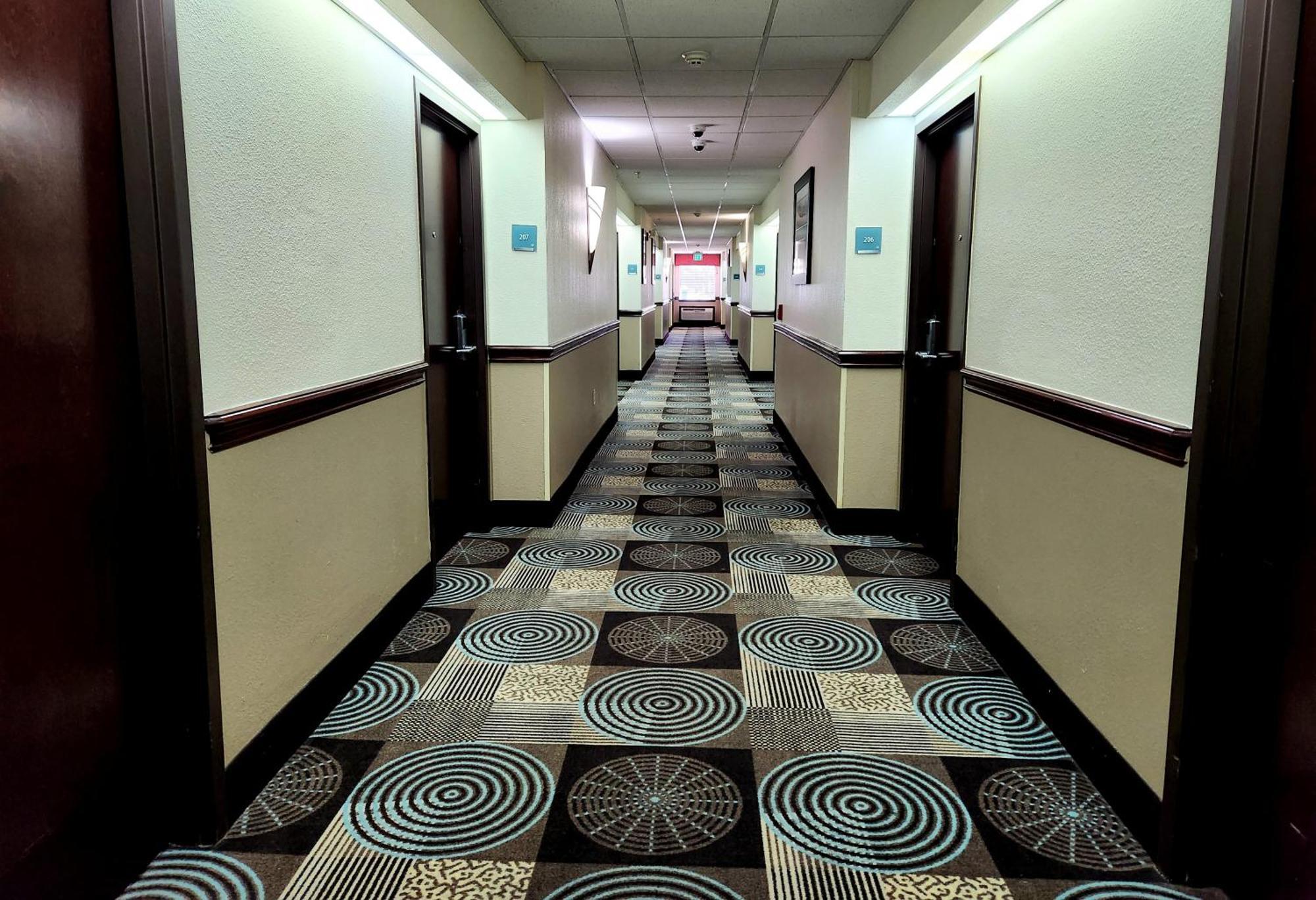 Days Inn & Suites By Wyndham Sam Houston Tollway Jersey Village Luaran gambar