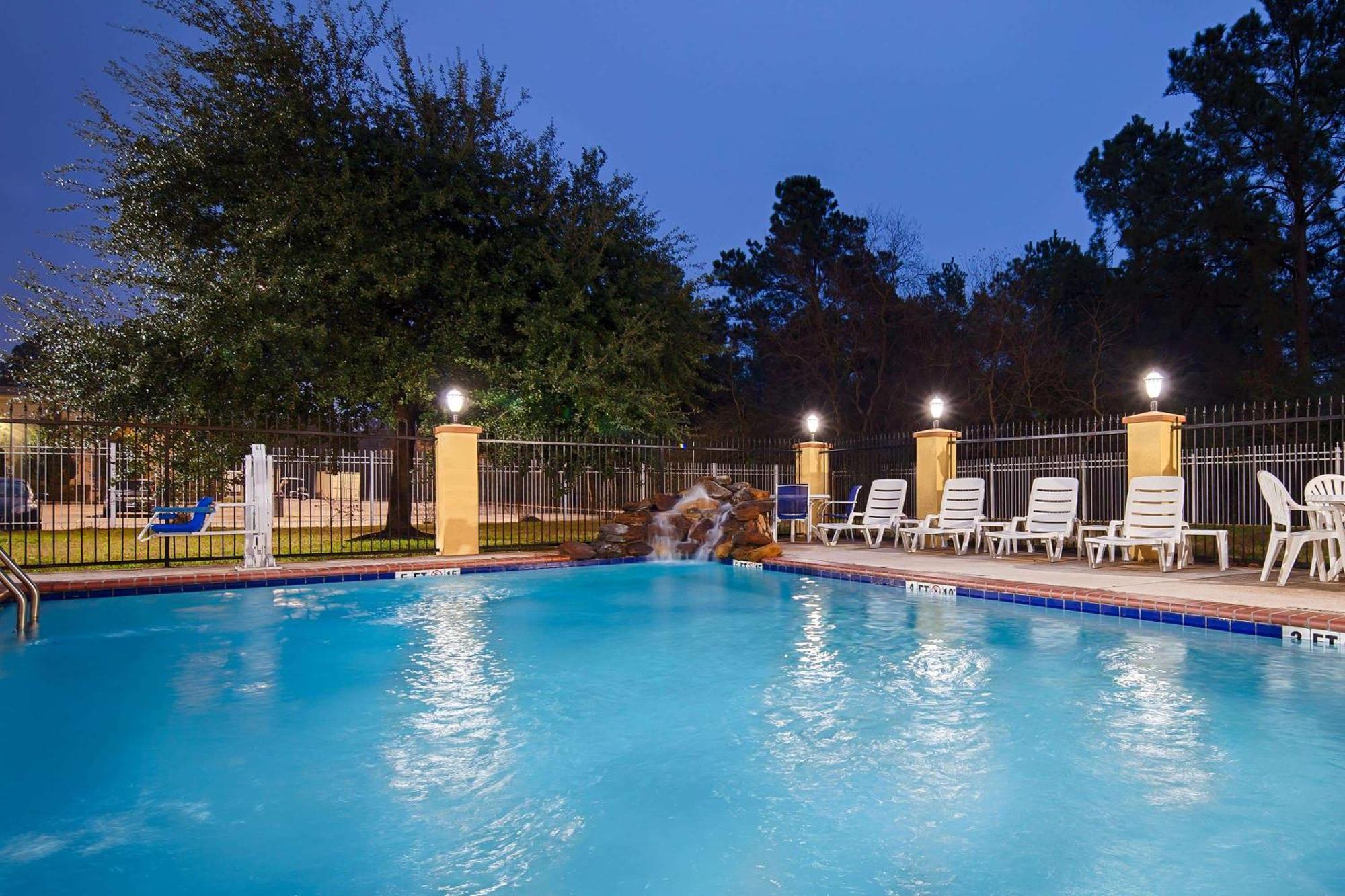 Days Inn & Suites By Wyndham Sam Houston Tollway Jersey Village Luaran gambar