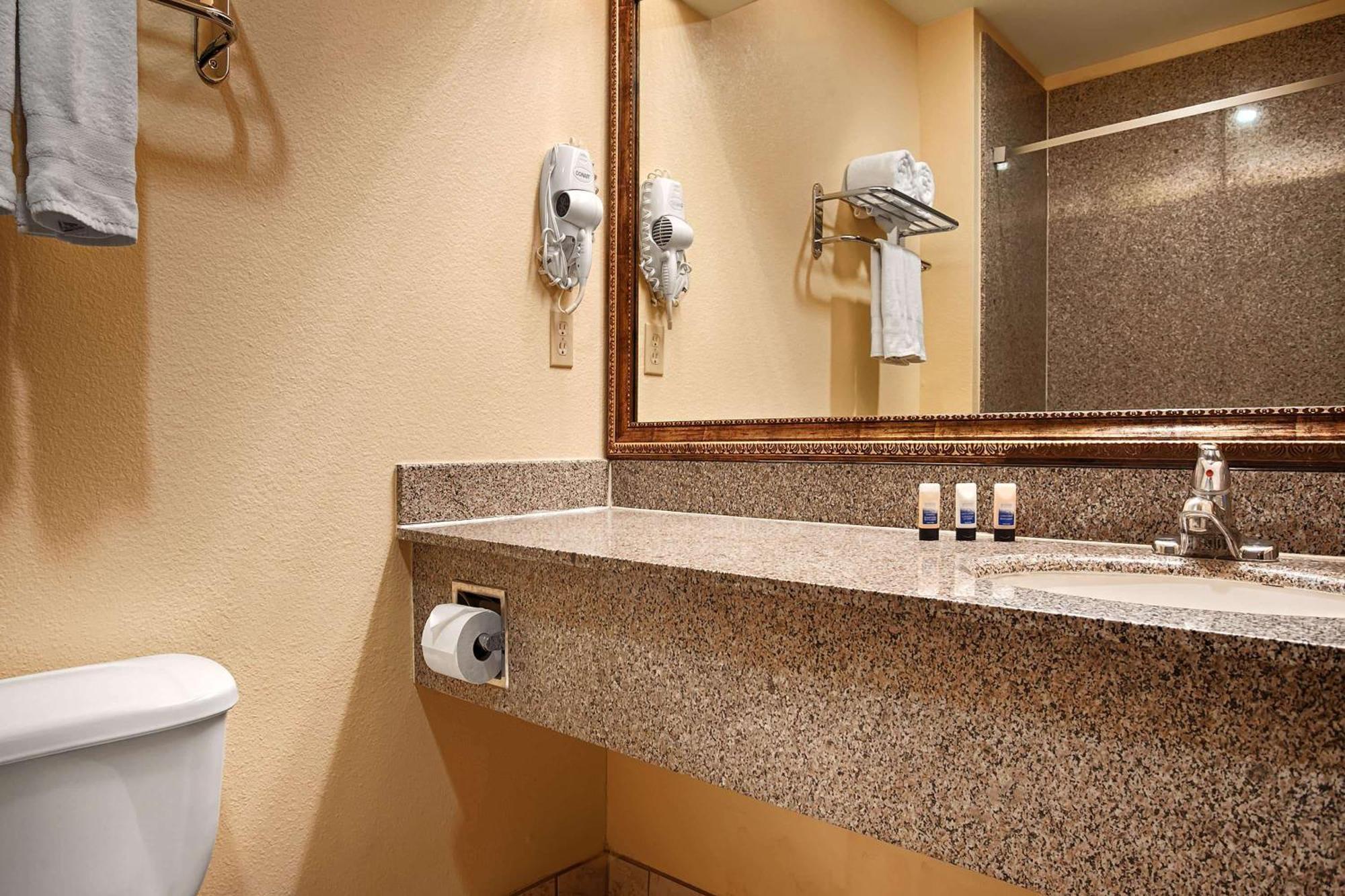Days Inn & Suites By Wyndham Sam Houston Tollway Jersey Village Luaran gambar